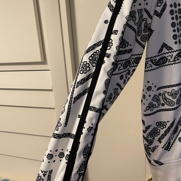 Track jacket - Picture 3 of 3